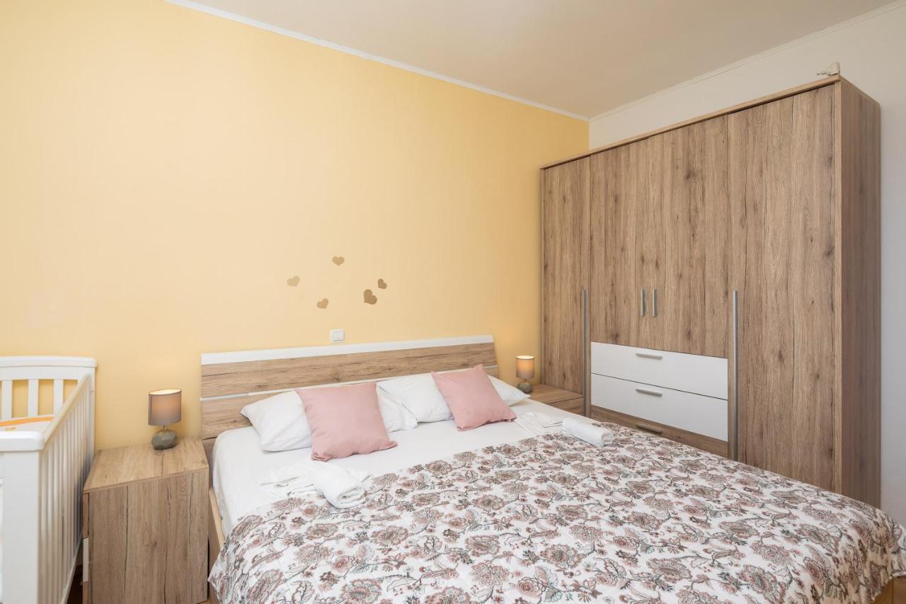 Blue Bliss Apartament *